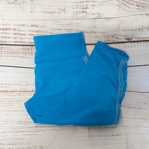 Lululemon Athletic Capri yoga size 6